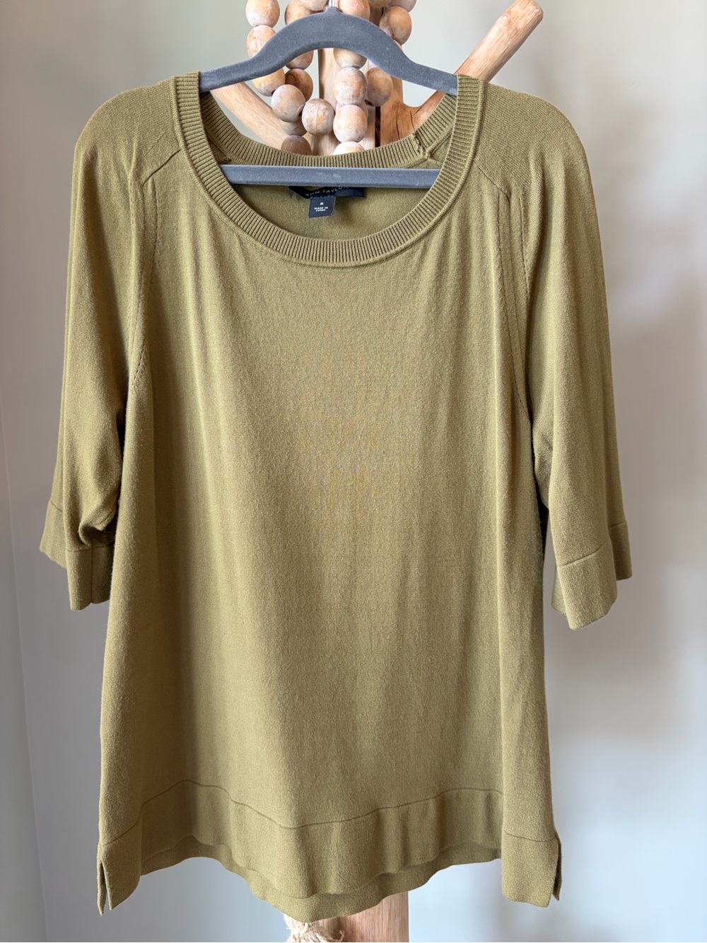 Ann Taylor Olive Scoop Neck Knit Top